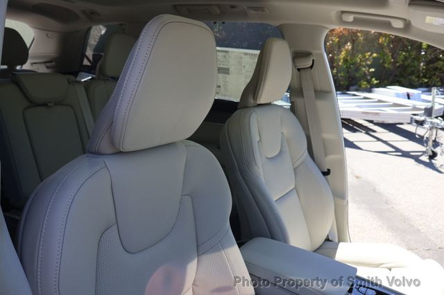 2026 Volvo XC90 Plug-In Hybrid T8 AWD Ultra Dark Theme 7-Seater - 23051303 - 15