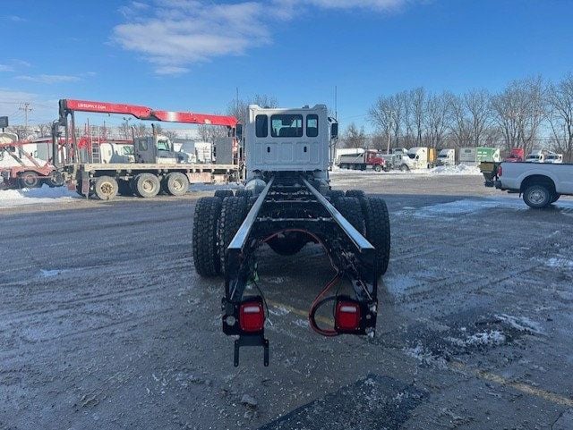 2026 Western Star 47XSFA 2026 WESTER STAR 47X SFA CAB CHASSIS - 22978248 - 3