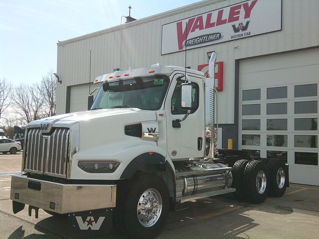 2022 Used Western Star 49X 2022 WESTERN STAR 49X DUMP TRUCK