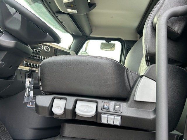 2026 Western Star 49X 2026 WESTERN STAR 49X MICHIGAN SPECIAL - 22980890 - 8