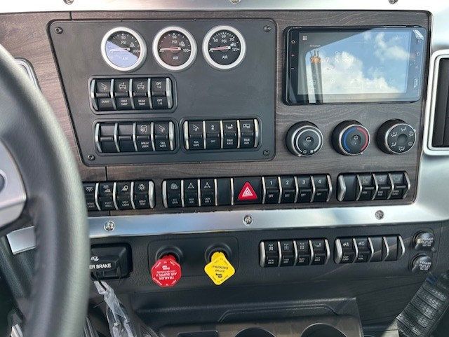 2026 Western Star 49X 2026 WESTERN STAR 49X MICHIGAN SPECIAL - 23018198 - 11