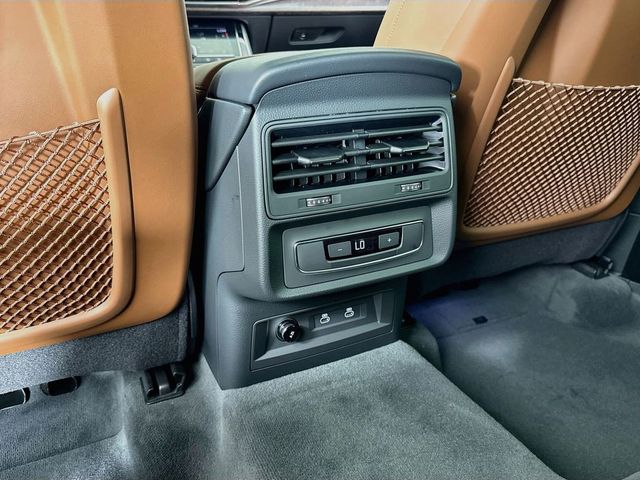 2027  Q8 Premium quattro - 23038288 - 16