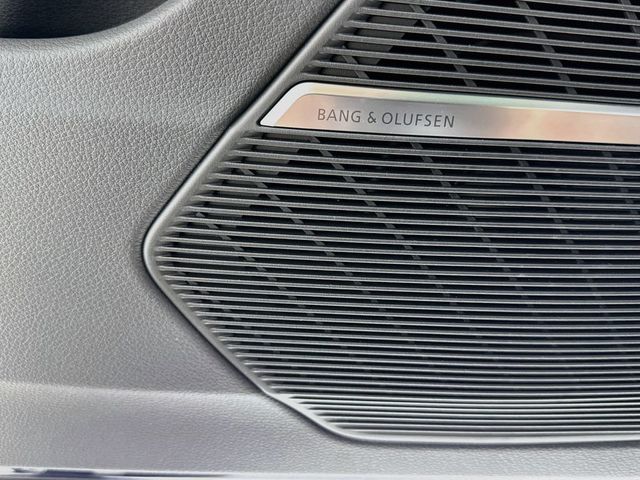 2027  Q8 Premium quattro - 23038341 - 21