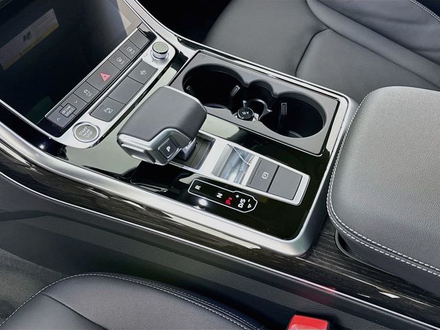 2027  Q8 Premium quattro - 23038987 - 21