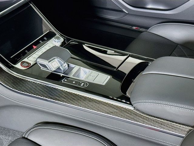 2027  S8 quattro - 23045040 - 19