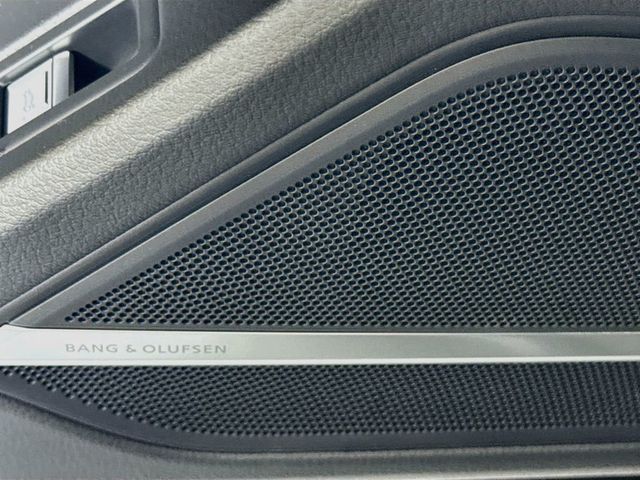 2027  S8 quattro - 23045040 - 20