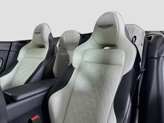 2027 Aston Martin Vanquish Volante - 23067135 - 14