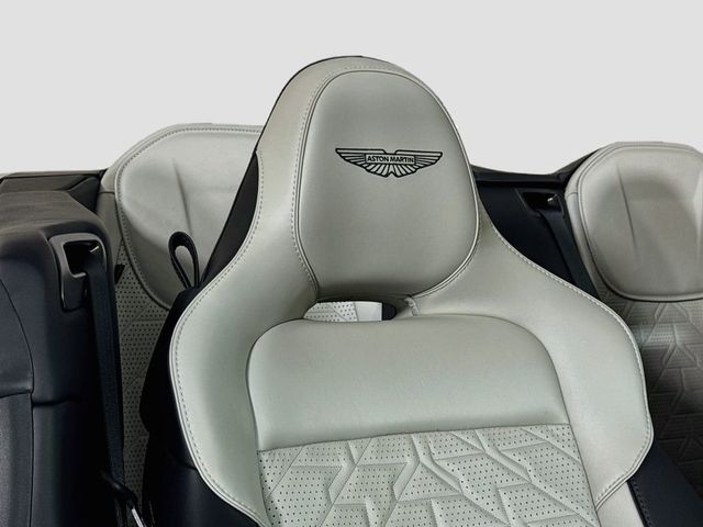 2027 Aston Martin Vanquish Volante - 23067135 - 18