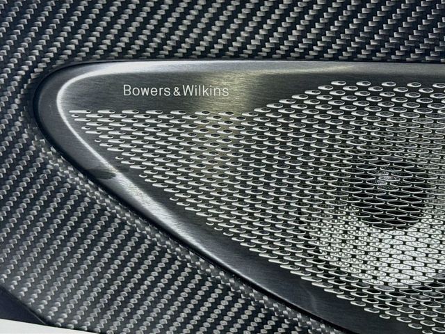 2027 Aston Martin Vanquish Volante - 23067135 - 20