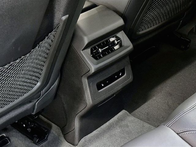 2027 Audi A6 e-tron Prestige quattro - 23084565 - 16