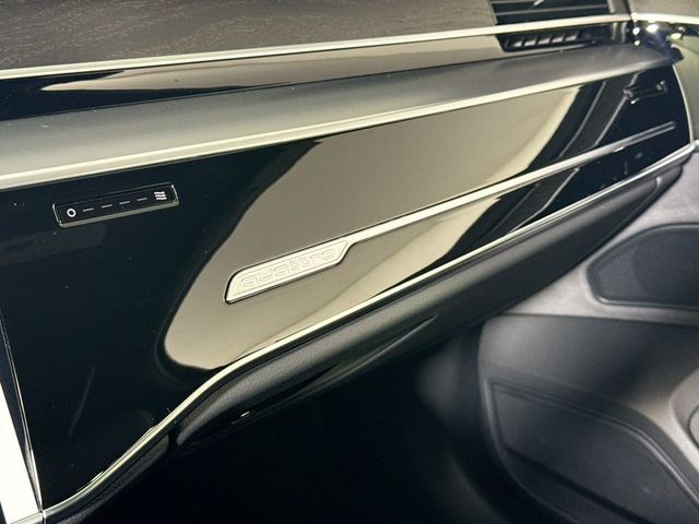 2027 Audi A8 L quattro - 23044491 - 18