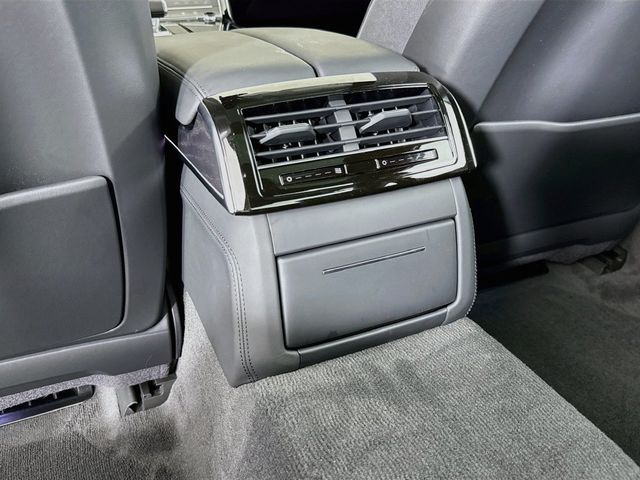 2027 Audi A8 L quattro - 23059731 - 16