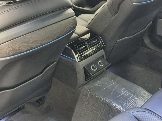 2027 Audi A8 L quattro - 23096413 - 16