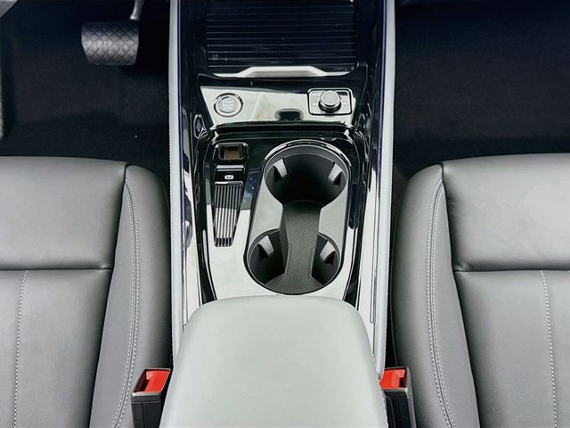 2027 Audi Q3  - 23075606 - 12