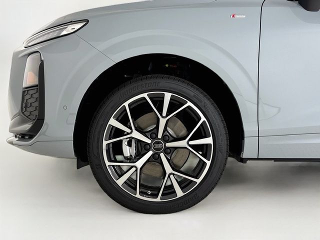 2027 Audi Q3  - 23075612 - 24