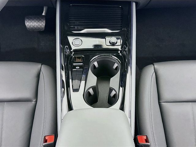 2027 Audi Q3  - 23078217 - 12