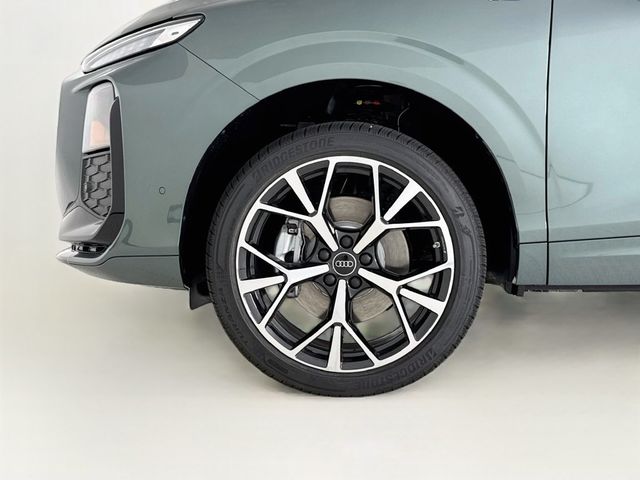 2027 Audi Q3  - 23078217 - 26