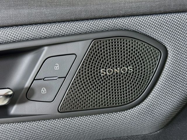 2027 Audi Q3  - 23078220 - 21