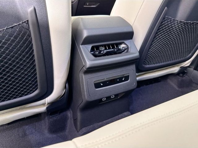 2027 Audi Q6 e-tron Premium Plus quattro - 23039635 - 16