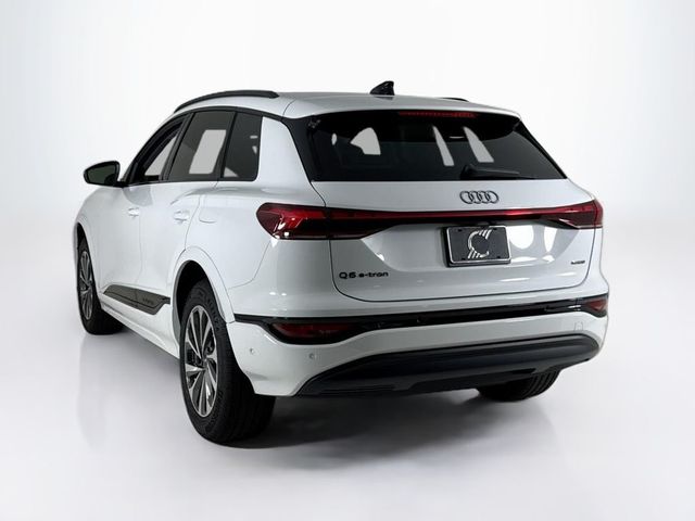 2027 Audi Q6 e-tron Premium quattro - 23042089 - 2