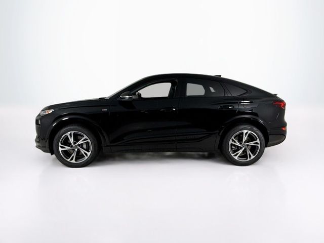 2027 Audi Q6 e-tron Sportback Premium Plus quattro - 23040188 - 1