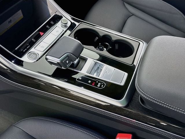 2027 Audi Q8 Premium Plus quattro - 23062750 - 22