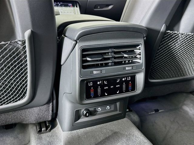 2027 Audi Q8 Premium Plus quattro - 23062823 - 16