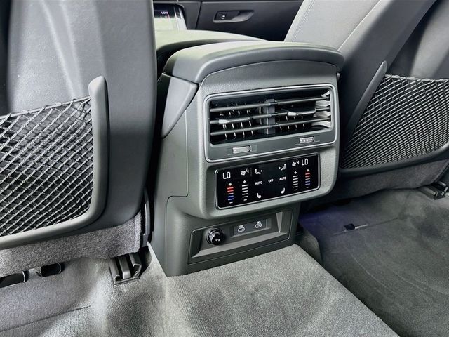 2027 Audi Q8 Premium Plus quattro - 23062863 - 16