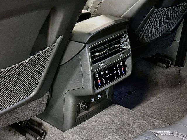 2027 Audi Q8 Premium Plus quattro - 23074024 - 16