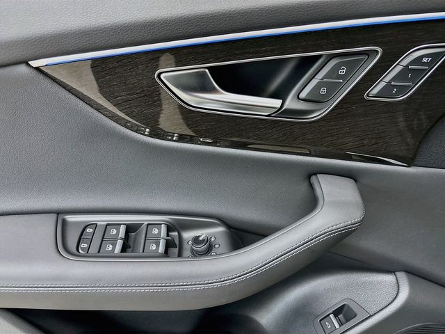 2027 Audi Q8 Premium Plus quattro - 23075901 - 21