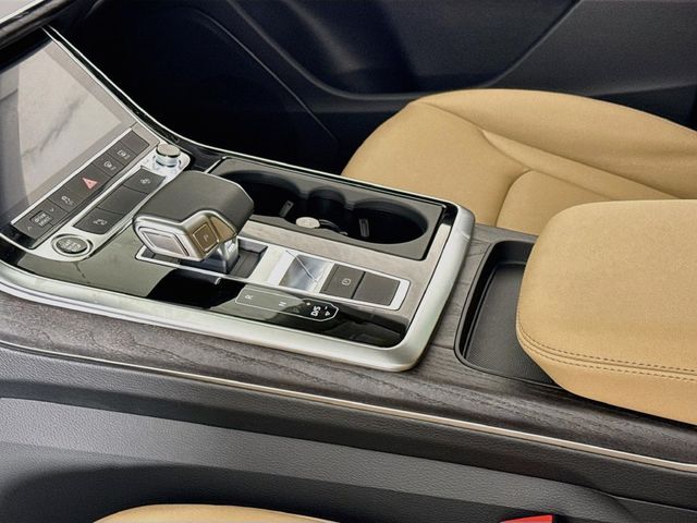 2027 Audi Q8 Premium quattro - 23055746 - 17
