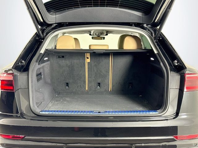 2027 Audi Q8 Premium quattro - 23055746 - 19