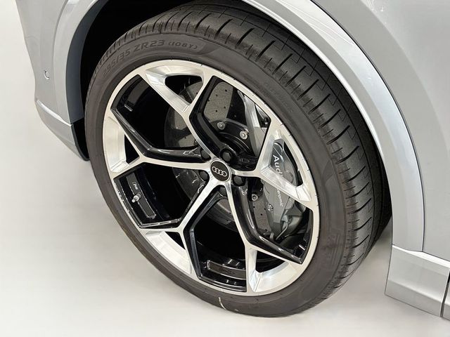 2027 Audi RS Q8 performance quattro - 23072192 - 24