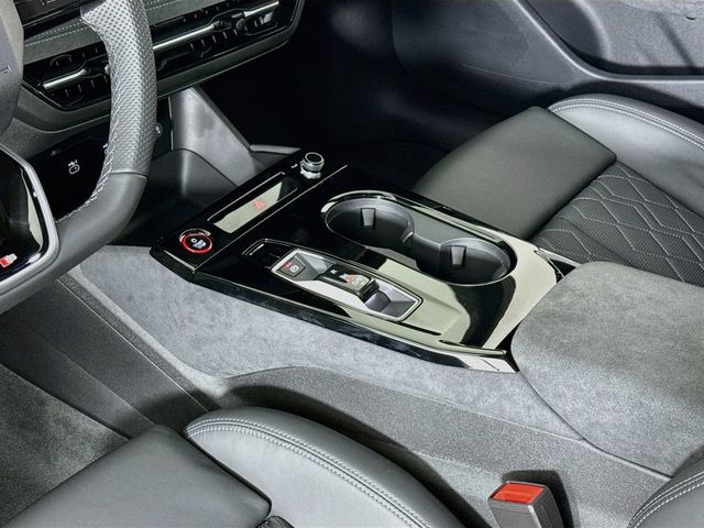 2027 Audi S6 e-tron Prestige quattro - 23066667 - 17