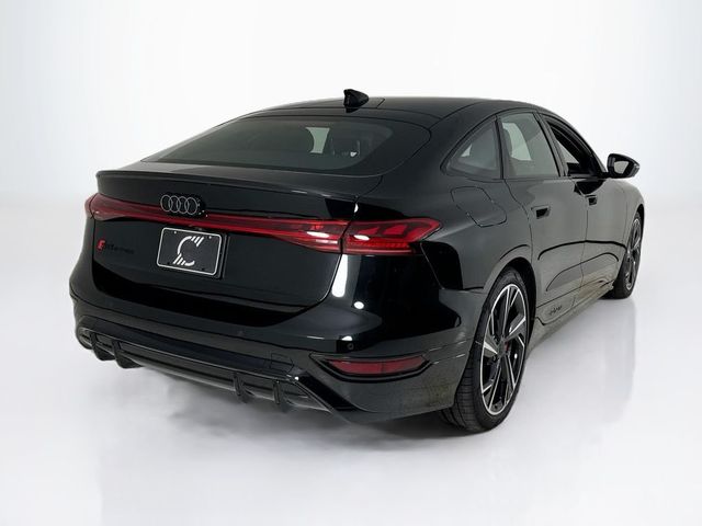 2027 Audi S6 e-tron Prestige quattro - 23066667 - 4