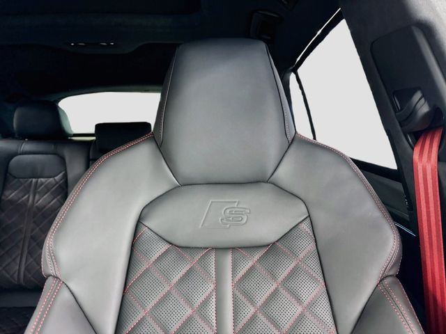 2027 Audi SQ8 Prestige quattro - 23084572 - 19
