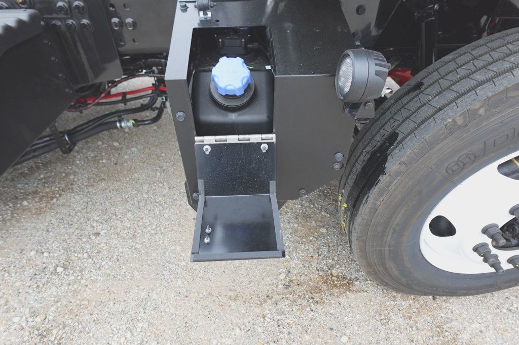 2027 Autocar XSpotter (Yard Spotter - Trailer Spotter) - 23020861 - 13