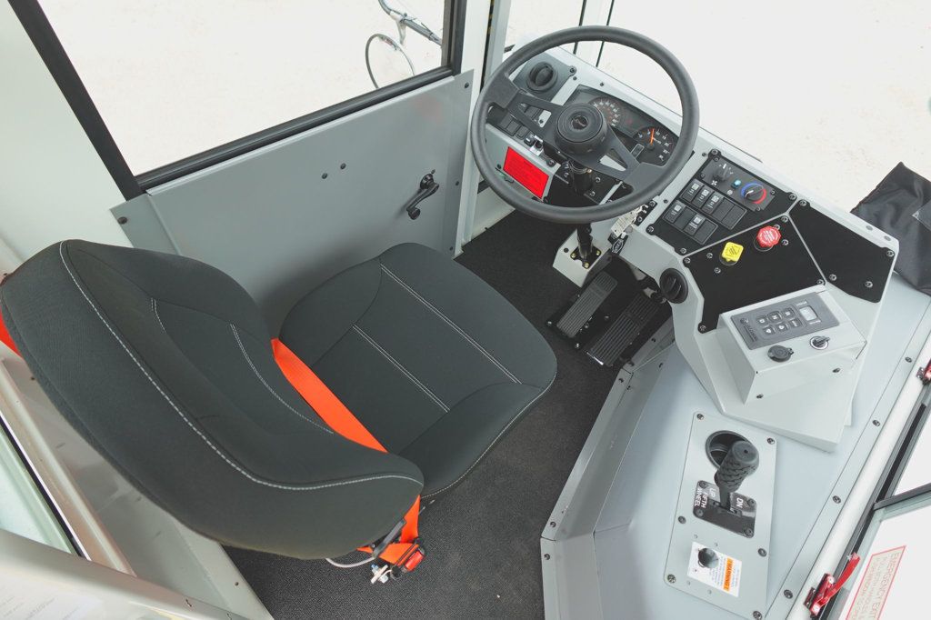 2027 Autocar XSpotter (Yard Spotter - Trailer Spotter) - 23020861 - 15