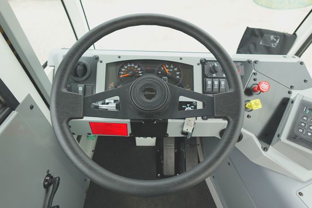 2027 Autocar XSpotter (Yard Spotter - Trailer Spotter) - 23020861 - 16