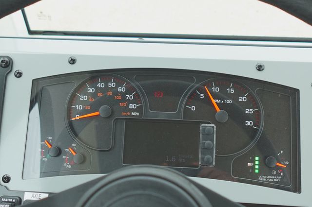 2027 Autocar XSpotter (Yard Spotter - Trailer Spotter) - 23020861 - 18