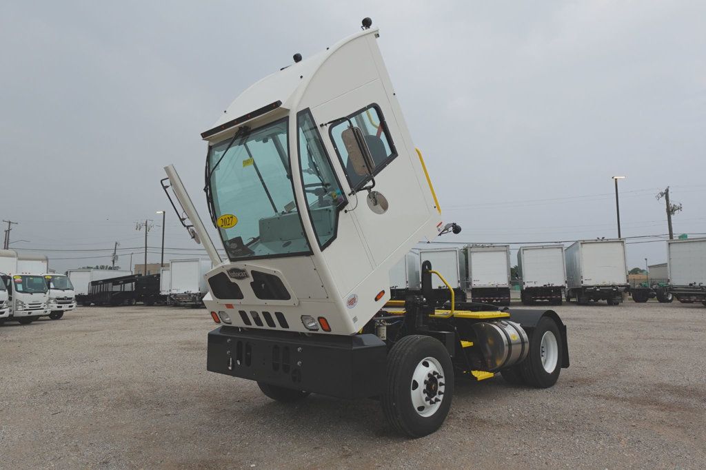 2027 Autocar XSpotter (Yard Spotter - Trailer Spotter) - 23020861 - 21