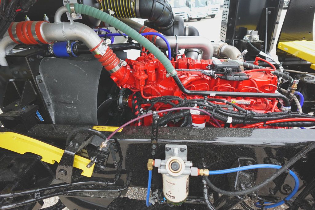 2027 Autocar XSpotter (Yard Spotter - Trailer Spotter) - 23020861 - 22