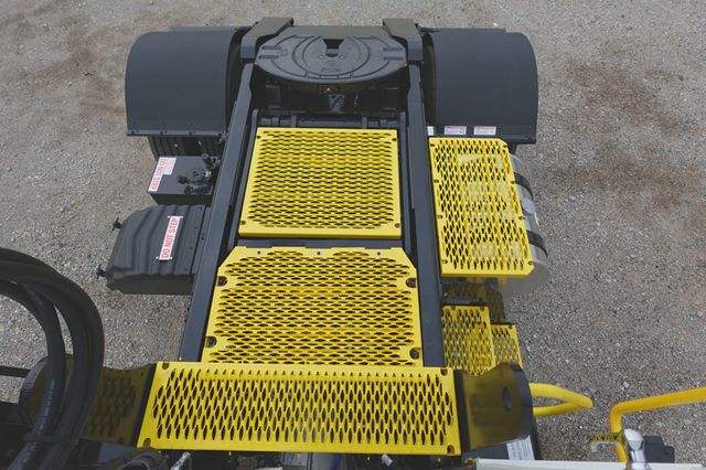 2027 Autocar XSpotter (Yard Spotter - Trailer Spotter) - 23020861 - 6