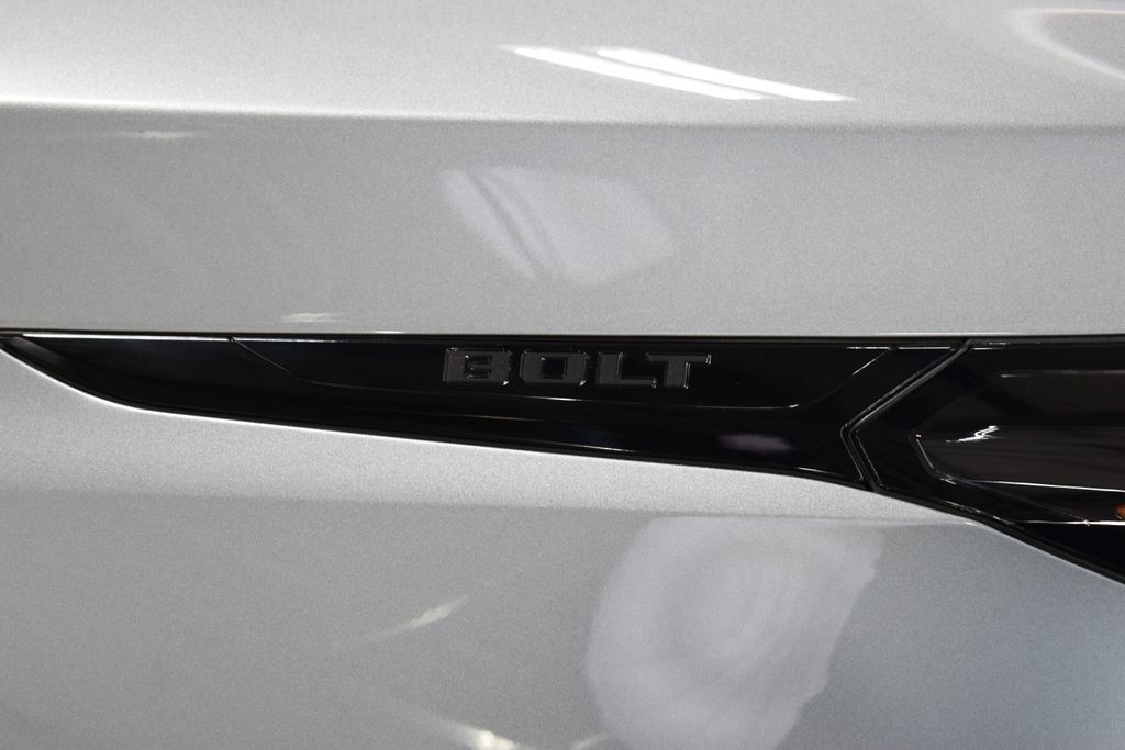 2027 Chevrolet Bolt FWD 4dr LT - 22999515 - 13