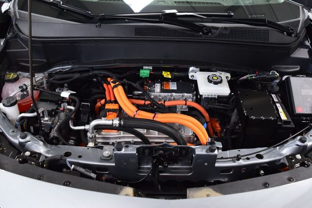 2027 Chevrolet Bolt FWD 4dr LT - 22999515 - 25