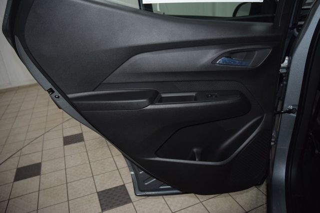 2027 Chevrolet Bolt FWD 4dr LT - 22999515 - 37