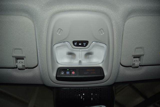 2027 Chevrolet Bolt FWD 4dr LT - 22999515 - 41
