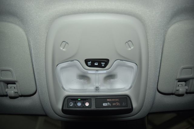 2027 Chevrolet Bolt FWD 4dr LT - 23003502 - 41