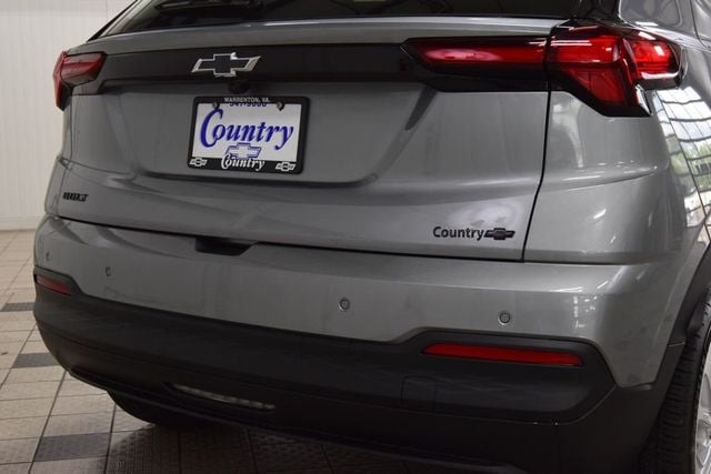 2027 Chevrolet Bolt FWD 4dr LT - 23021698 - 20