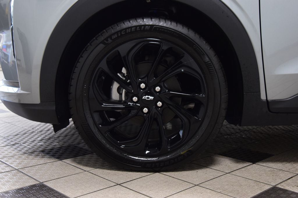 2027 Chevrolet Bolt FWD 4dr RS - 22980849 - 25